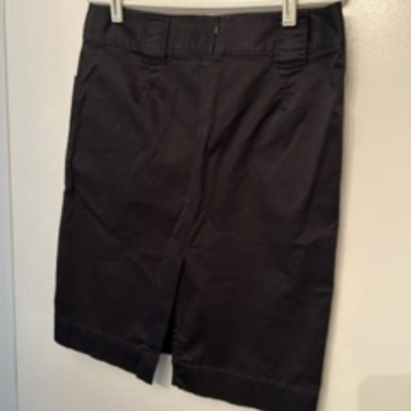 Banana Republic Skirt - Picture 4 of 5